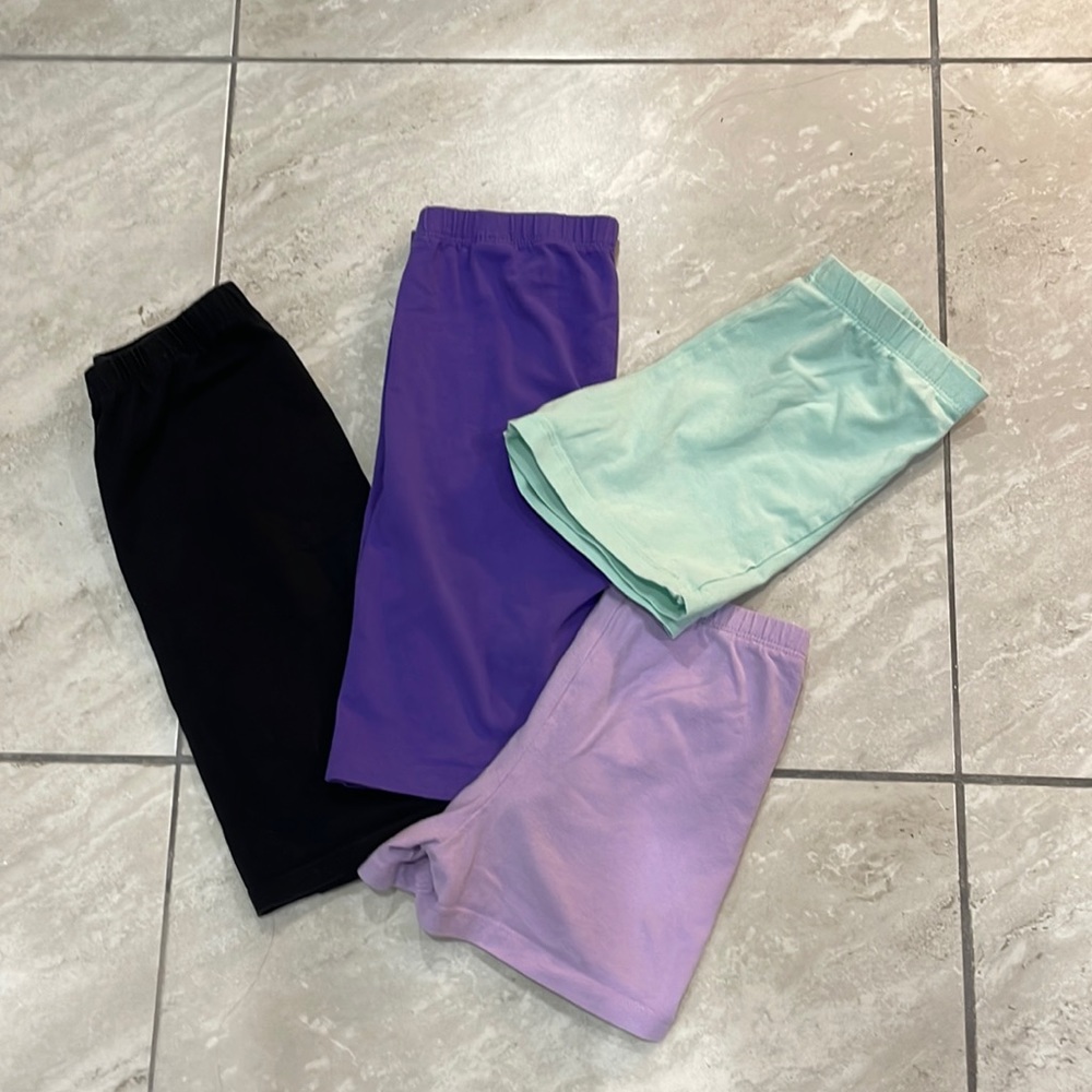 Bundle of shorts